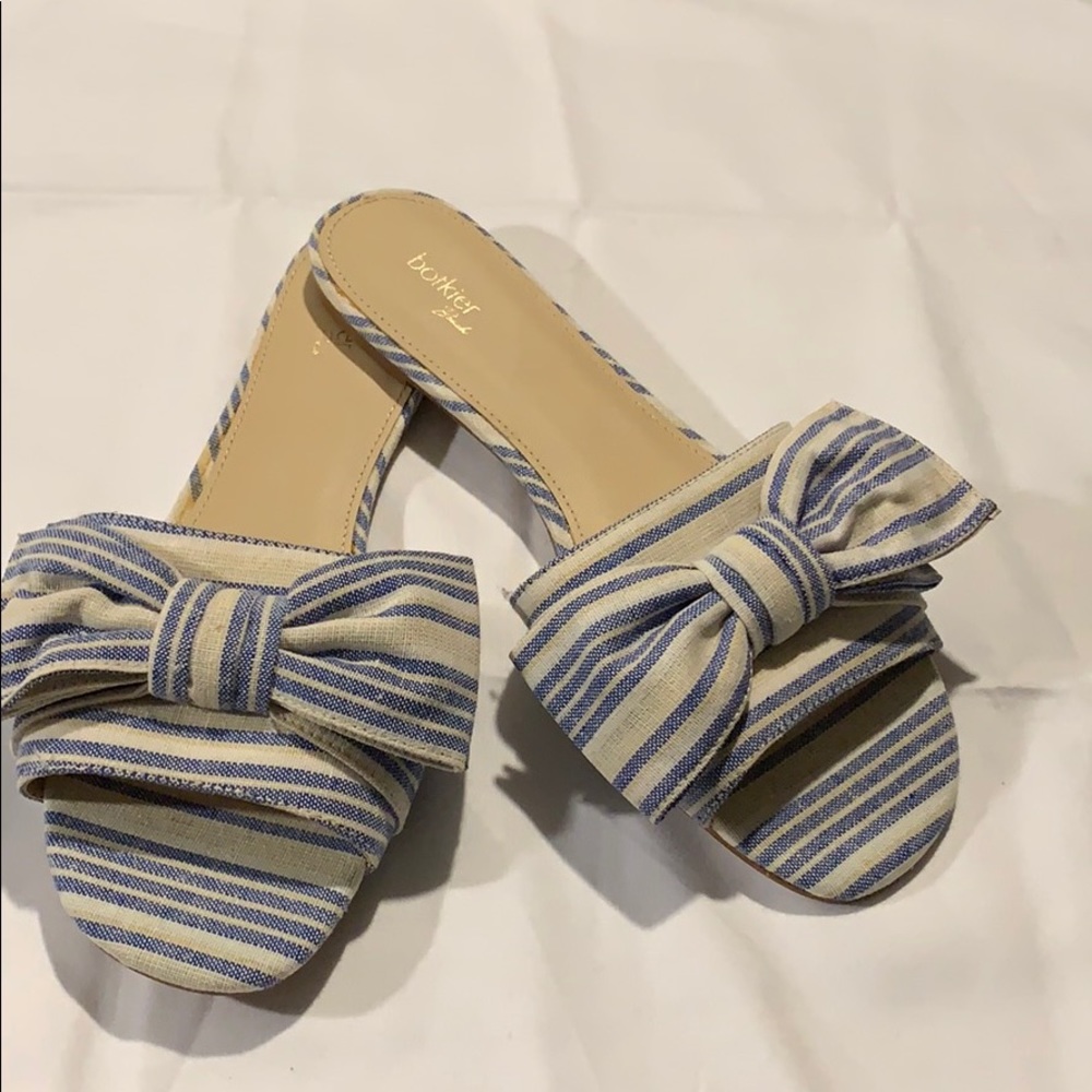 Size 9.5 Botkier slides, new no tags